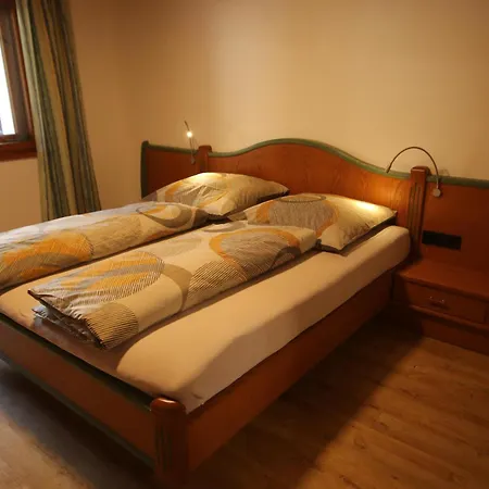 Geissanger, Тукс