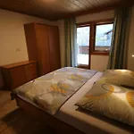 Geissanger, * トゥクス
